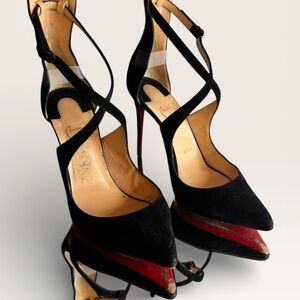 Christian Louboutin Black Velvet Marlena Rock heel/pump